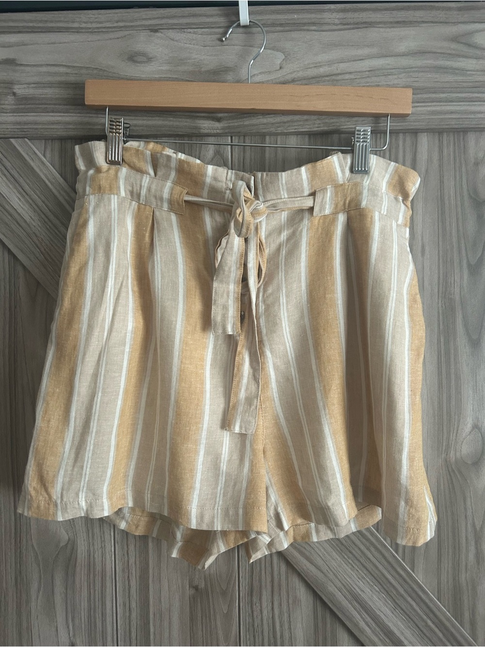 Gentle Fawn Whiteleaf Linen Striped Paperbag Shorts Butter Medium NWT